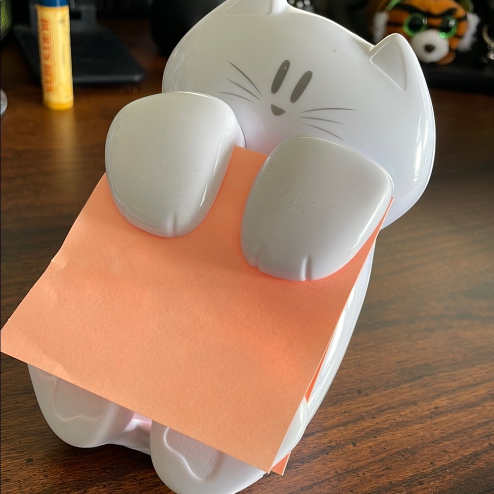 Cute Cat Sticky Note Holder - Picture 3 of 3